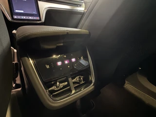 Volvo EX90 – thumbnail 18