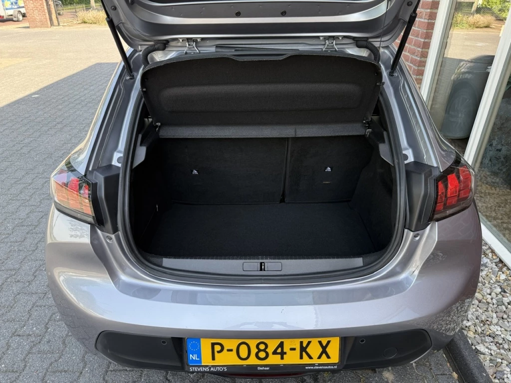 Peugeot 208 – foto 13