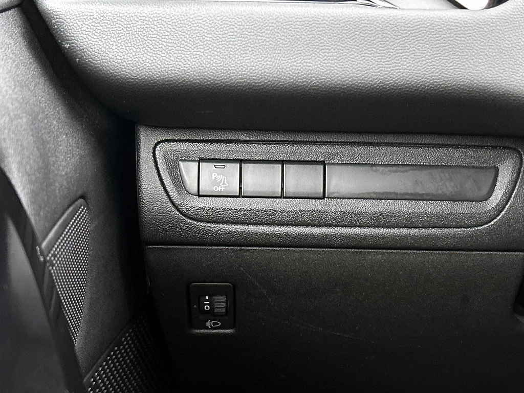 Peugeot 208 – foto 23