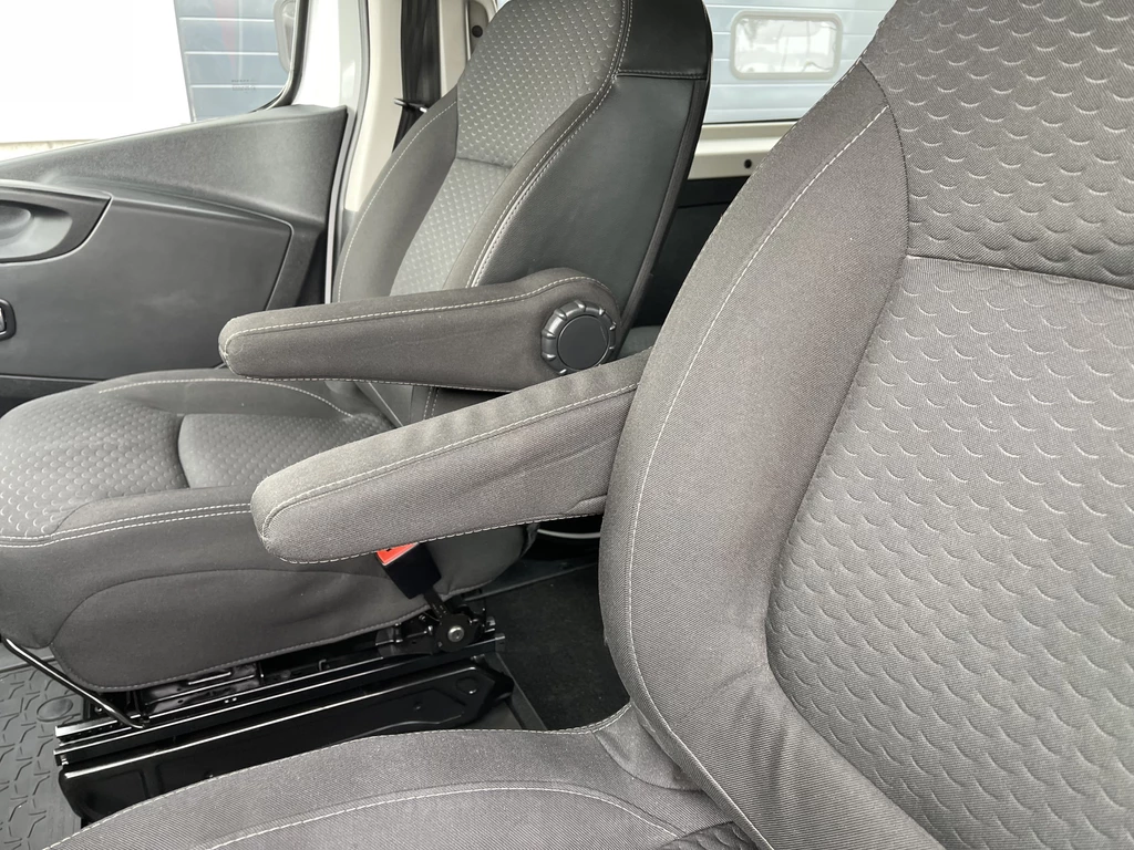 Opel Vivaro – foto 24