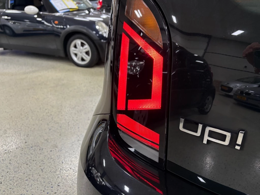 Volkswagen up! – foto 23