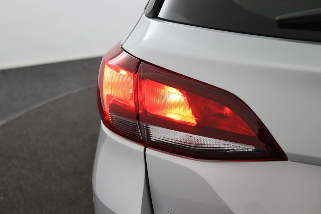 Opel Astra – foto 33