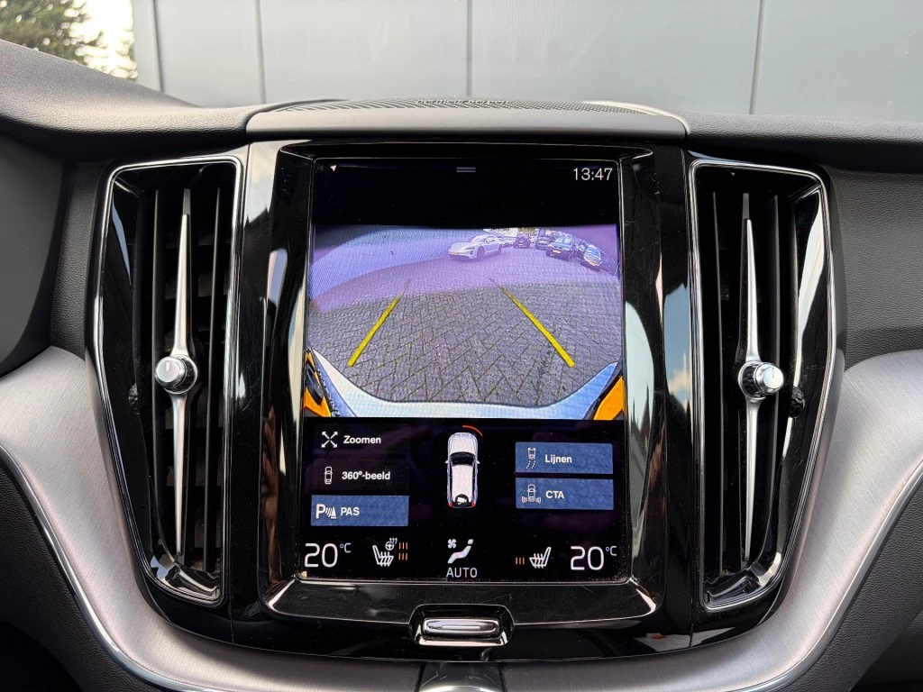 Volvo XC60 – foto 12