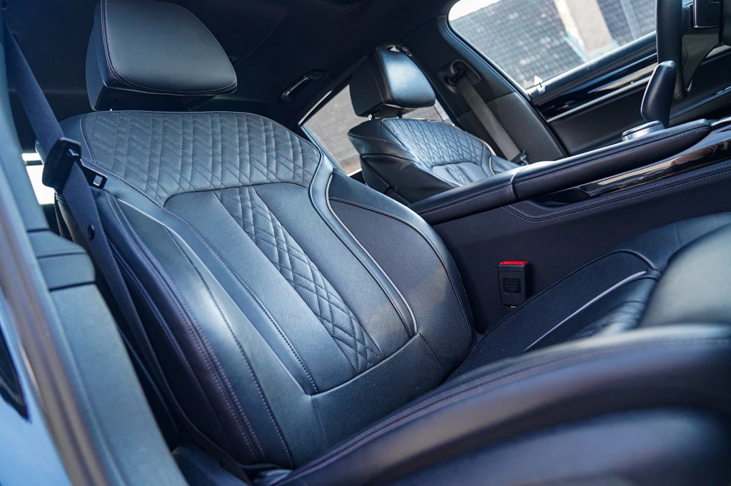 BMW 7 Serie – foto 29