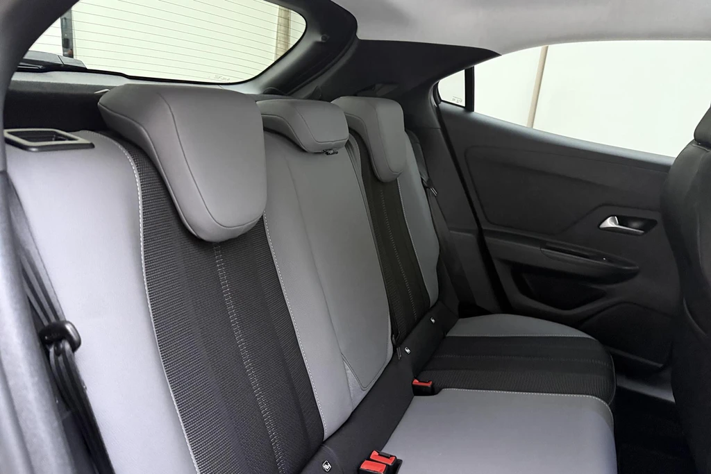 Opel Mokka-e – foto 15