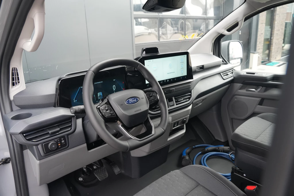 Ford E-Transit Custom – foto 16