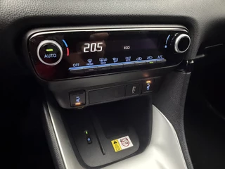 Toyota Yaris – thumbnail 18