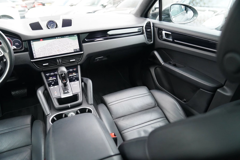 Porsche Cayenne – foto 25