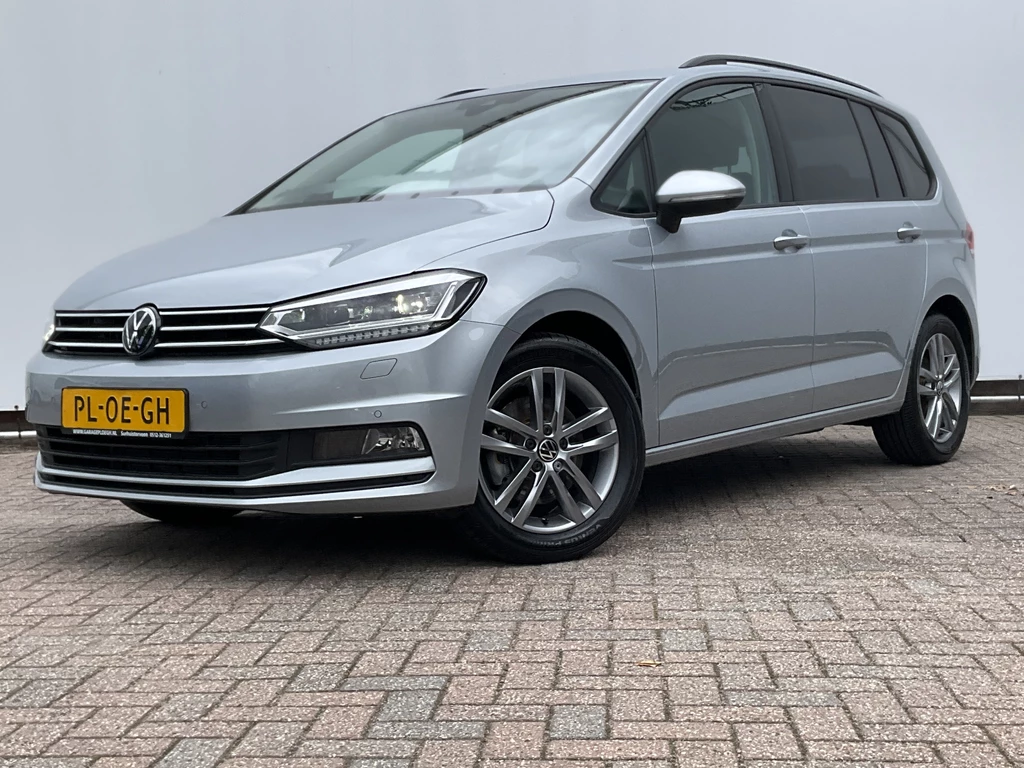 Volkswagen Touran – foto 2