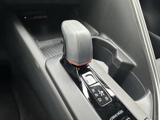 Toyota C-HR – thumbnail 32