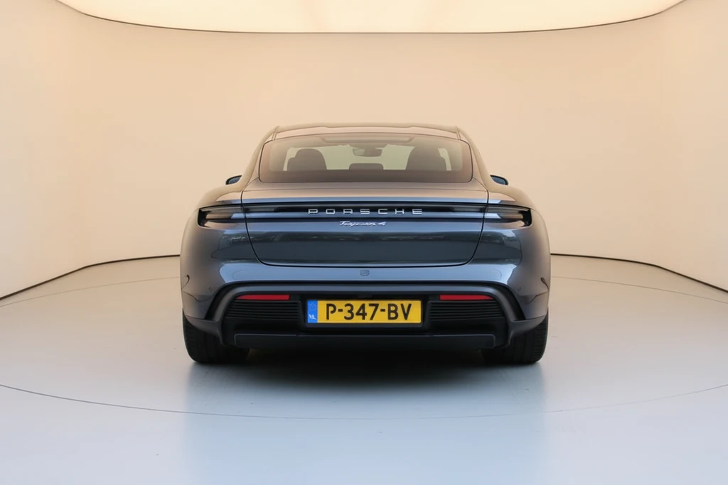 Porsche Taycan – foto 3