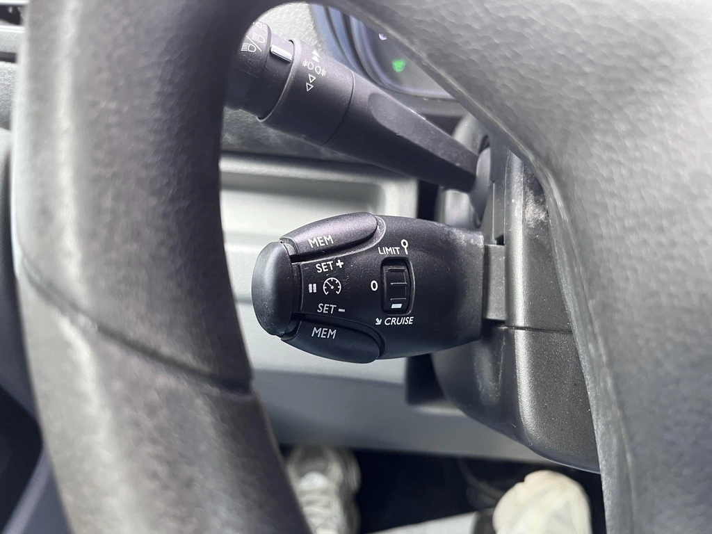 Peugeot e-Expert – foto 8