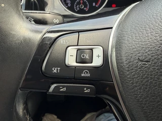 Volkswagen Golf – thumbnail 34