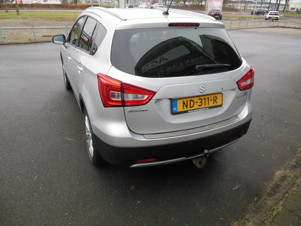 Suzuki S-Cross – foto 3