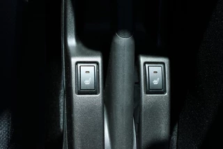 Suzuki Swift – thumbnail 27