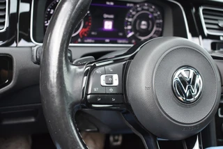 Volkswagen Golf – thumbnail 26