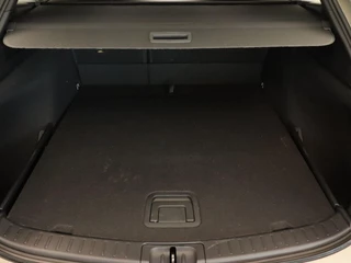 Toyota Corolla Touring Sports – thumbnail 17