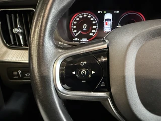 Volvo XC60 – thumbnail 12