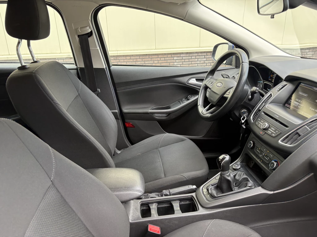 Ford Focus – foto 16