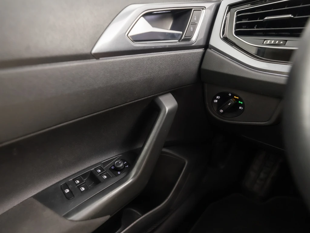 Volkswagen Taigo – foto 24