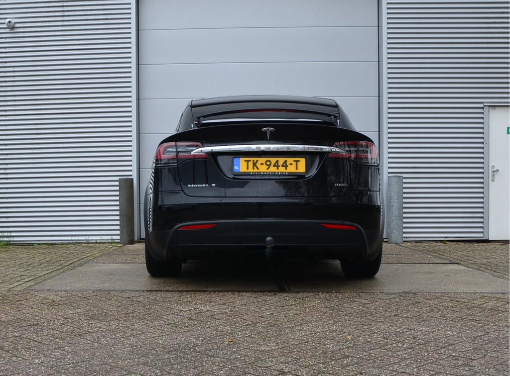 Tesla Model X – foto 4