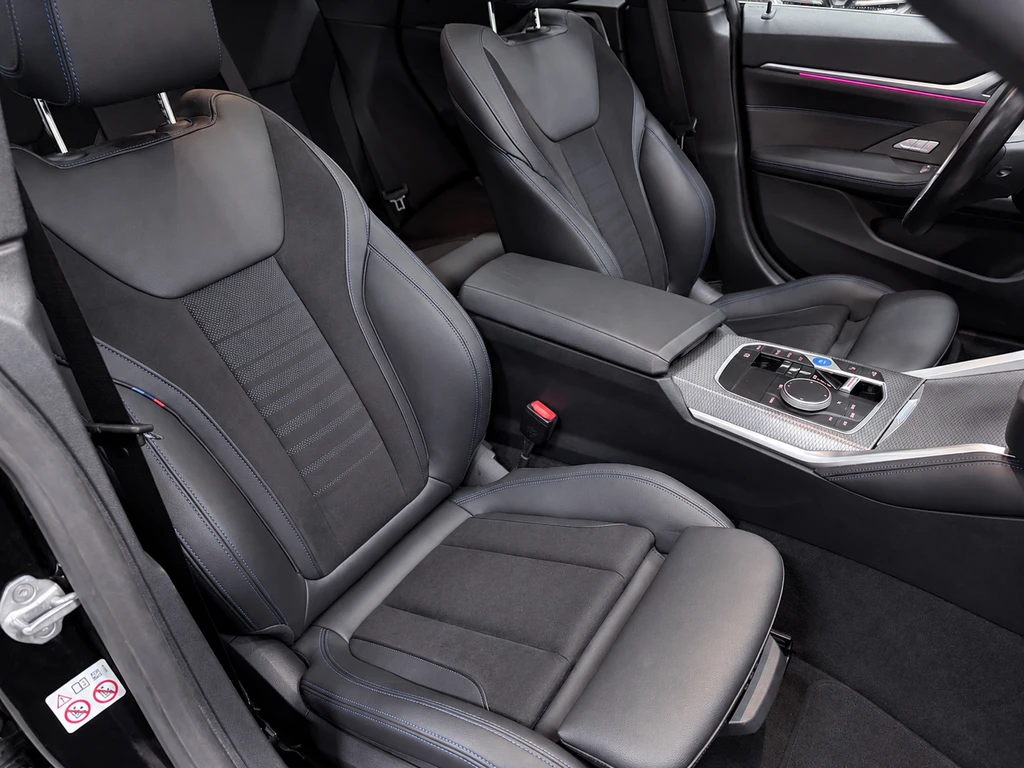 BMW i4 – foto 13