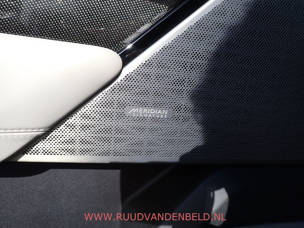 Land Rover Range Rover Velar – foto 16