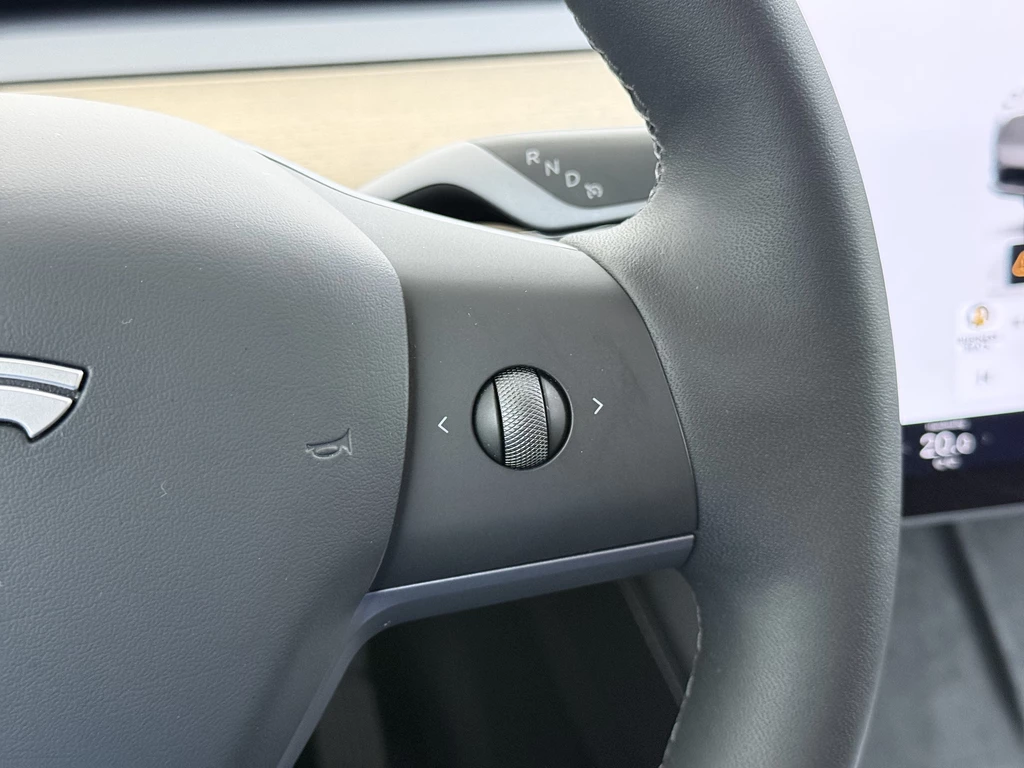 Tesla Model Y – foto 40