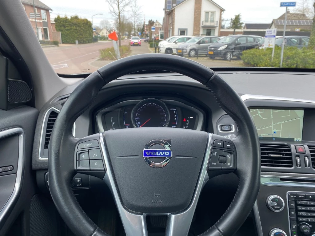 Volvo XC60 – foto 14