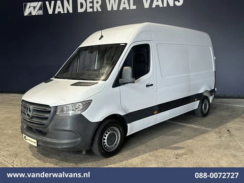 Mercedes-Benz Sprinter 214 CDI 143pk L2H2 Euro6 Airco | Camera | Apple Carplay | Chauffeursstoel Android Auto, Bijrijdersbank