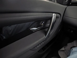Land Rover Discovery Sport – thumbnail 32