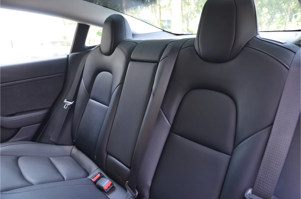 Tesla Model 3 – foto 13