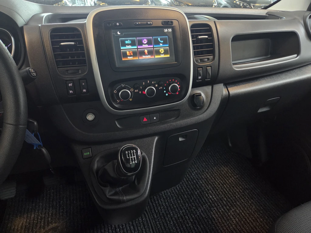 Renault Trafic – foto 24