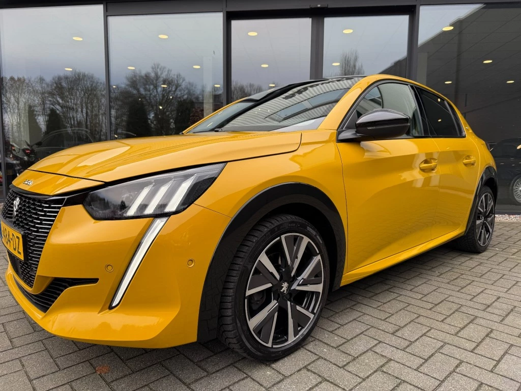 Peugeot 208 – foto 2