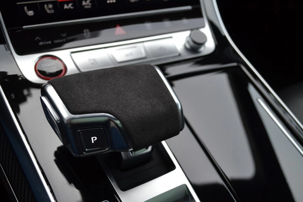 Audi RSQ8 – foto 16