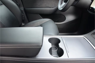 Tesla Model Y – thumbnail 7