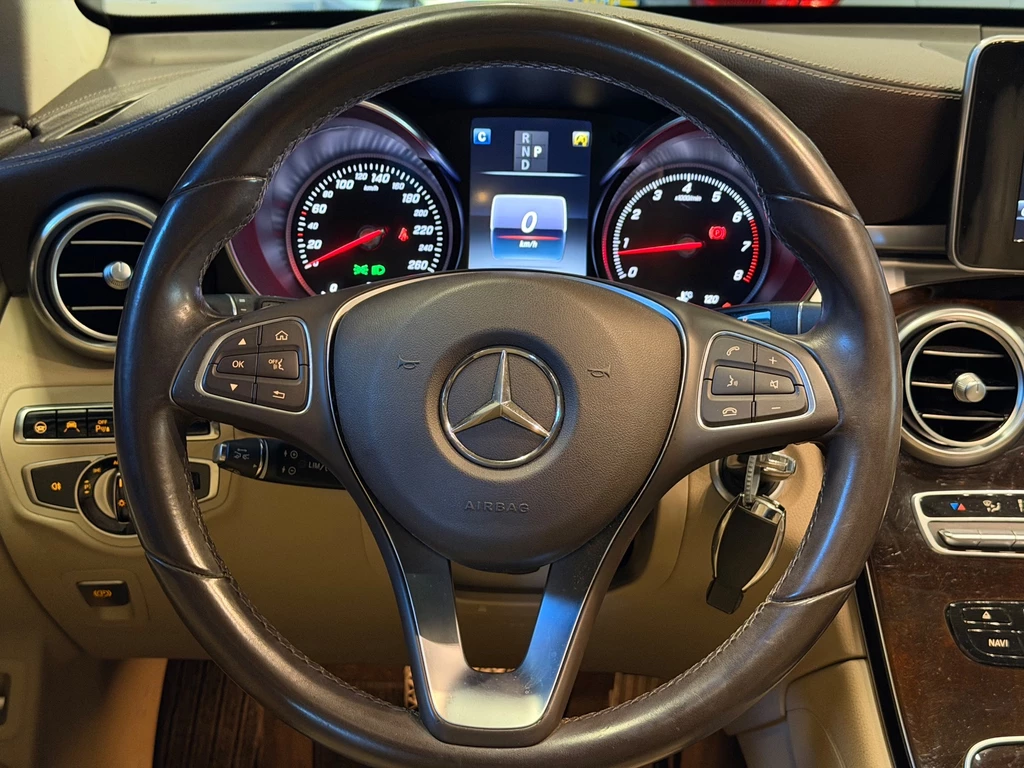Mercedes-Benz GLC – foto 26
