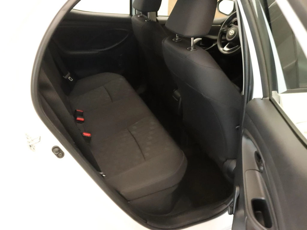 Toyota Yaris – foto 15