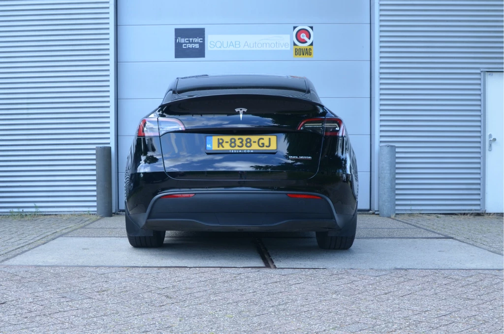 Tesla Model Y – foto 2