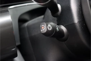 Mercedes-Benz EQC – thumbnail 16