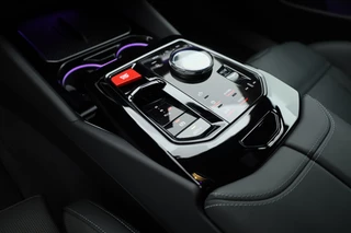 BMW M5 – thumbnail 13