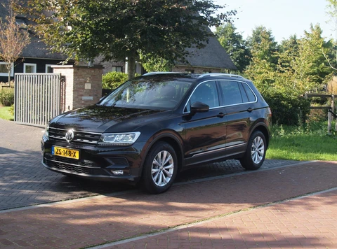 Volkswagen Tiguan 1.5 TSI Comfortline Business | Apple Carplay | ACC | Parkeesensoren | DAB | NL-Auto |