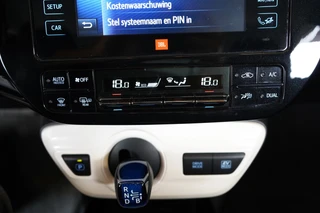 Toyota Prius – thumbnail 30