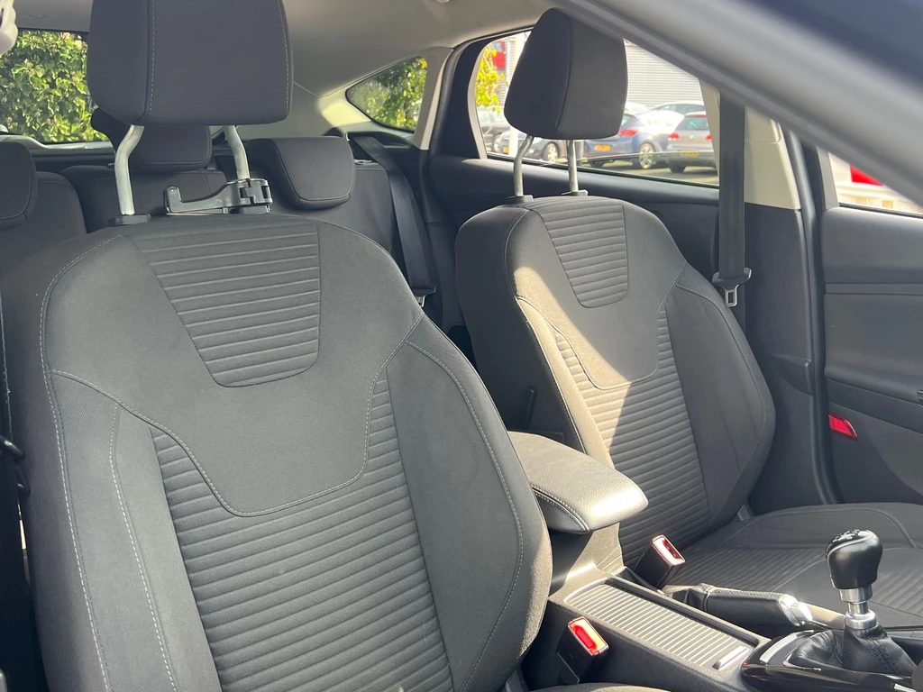 Ford Focus – foto 19