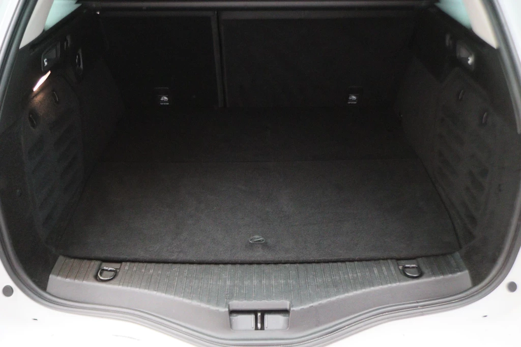 Renault Megane E-Tech – foto 24