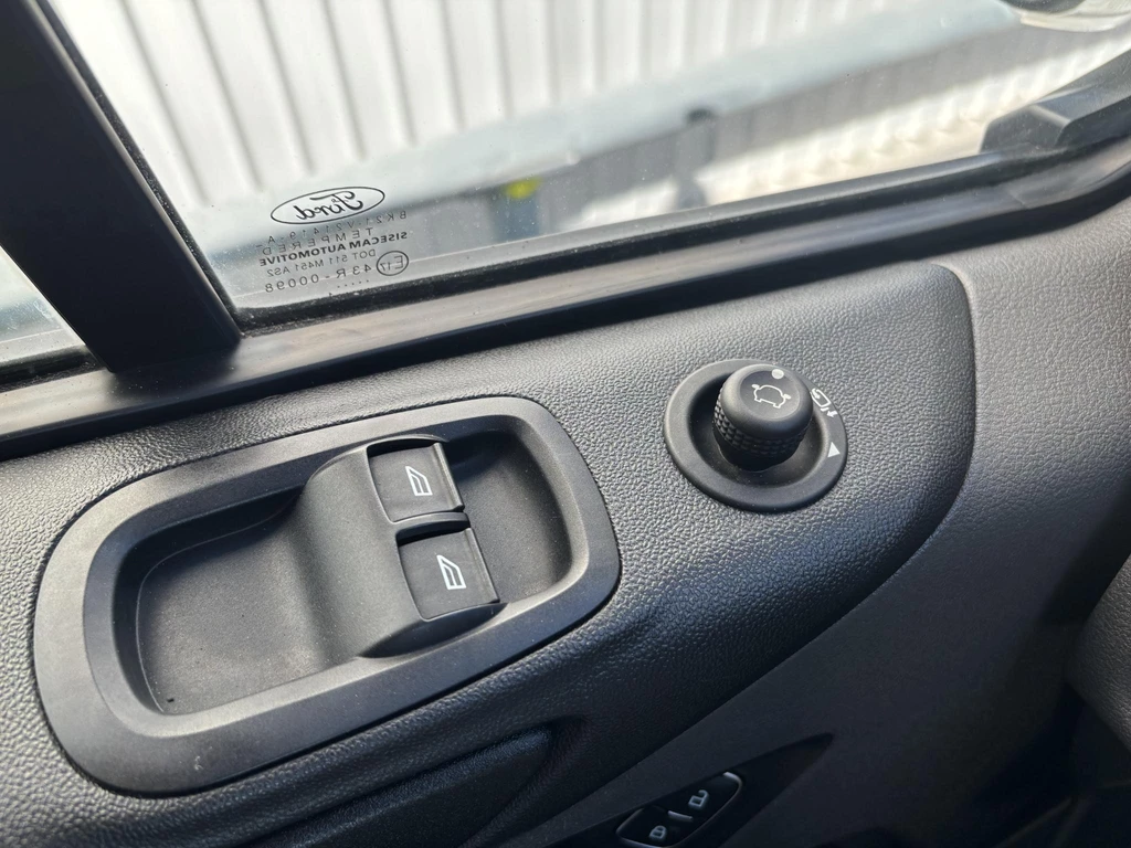 Ford Transit Custom – foto 28