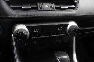 Toyota RAV4 – thumbnail 28