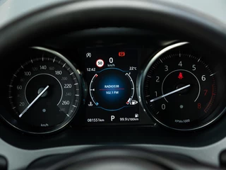 Jaguar E-PACE – thumbnail 16