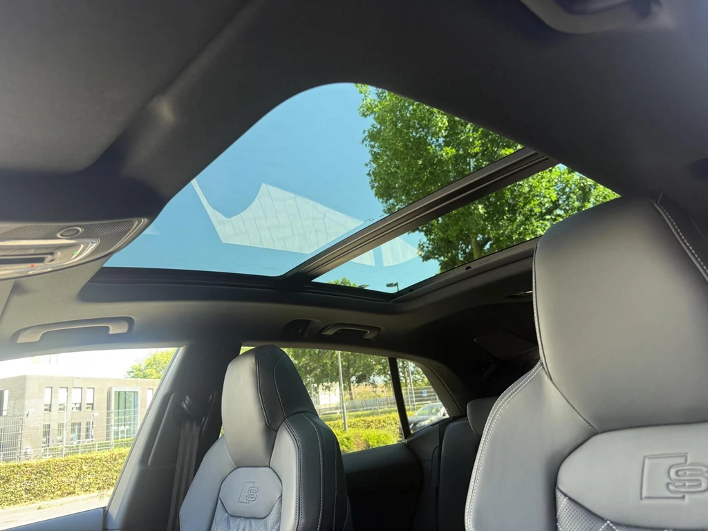 Audi Q8 – foto 9