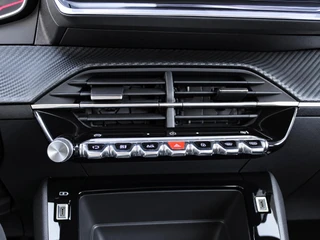 Peugeot 208 – thumbnail 17